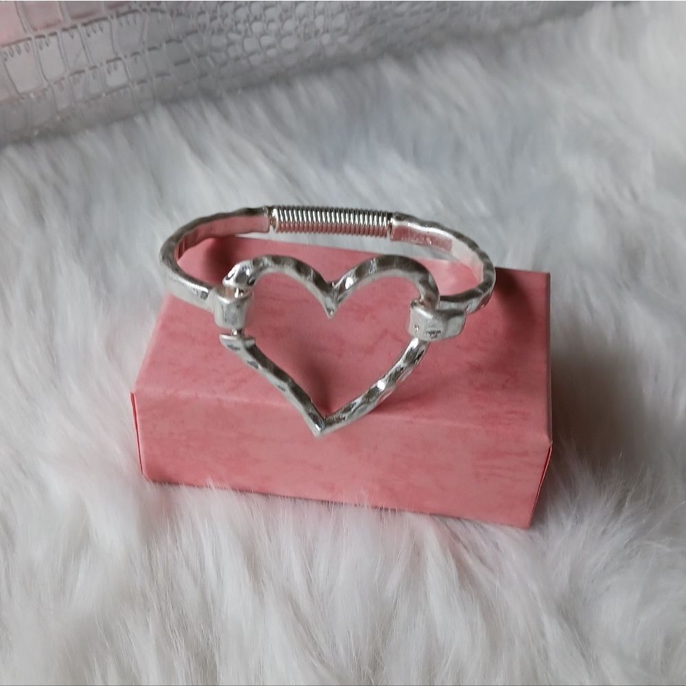 SILVER Hammered Metal Heart Bangle Bracelet